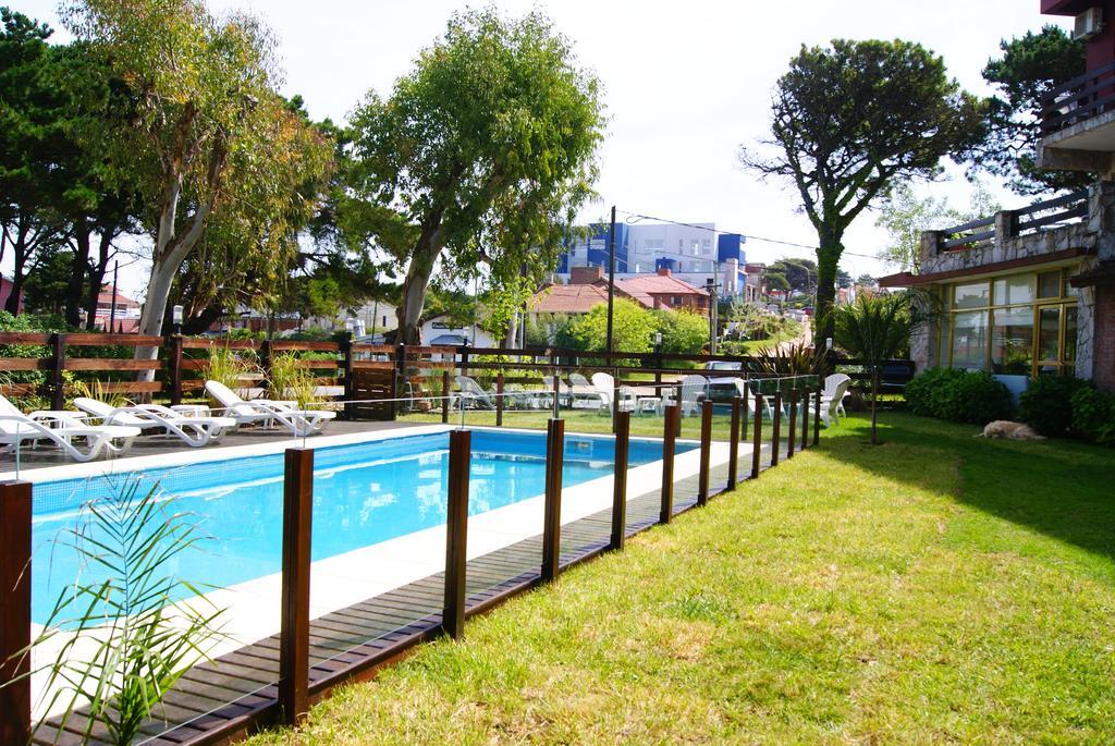 Hotel Europa Pinamar Exterior photo